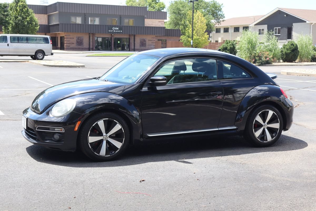 Used 2013 Volkswagen Beetle 2.0T FWD image 10