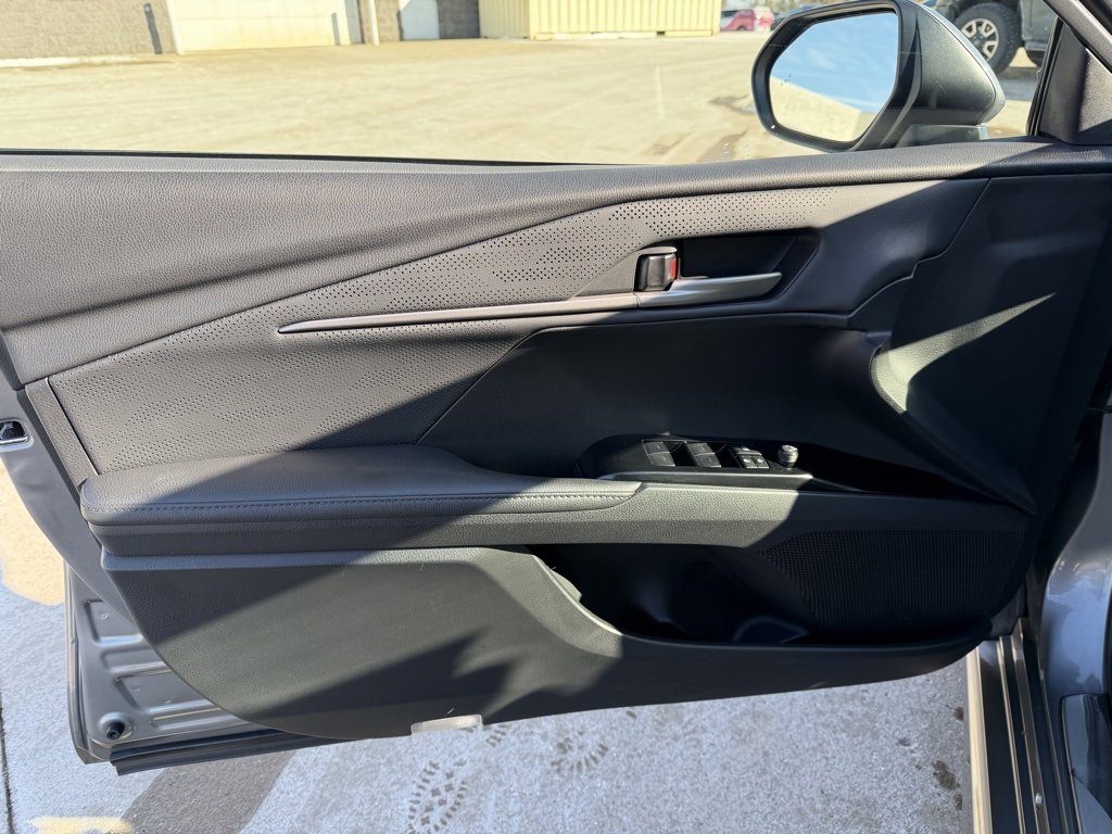 Certified 2025 Toyota Camry XSE image 9