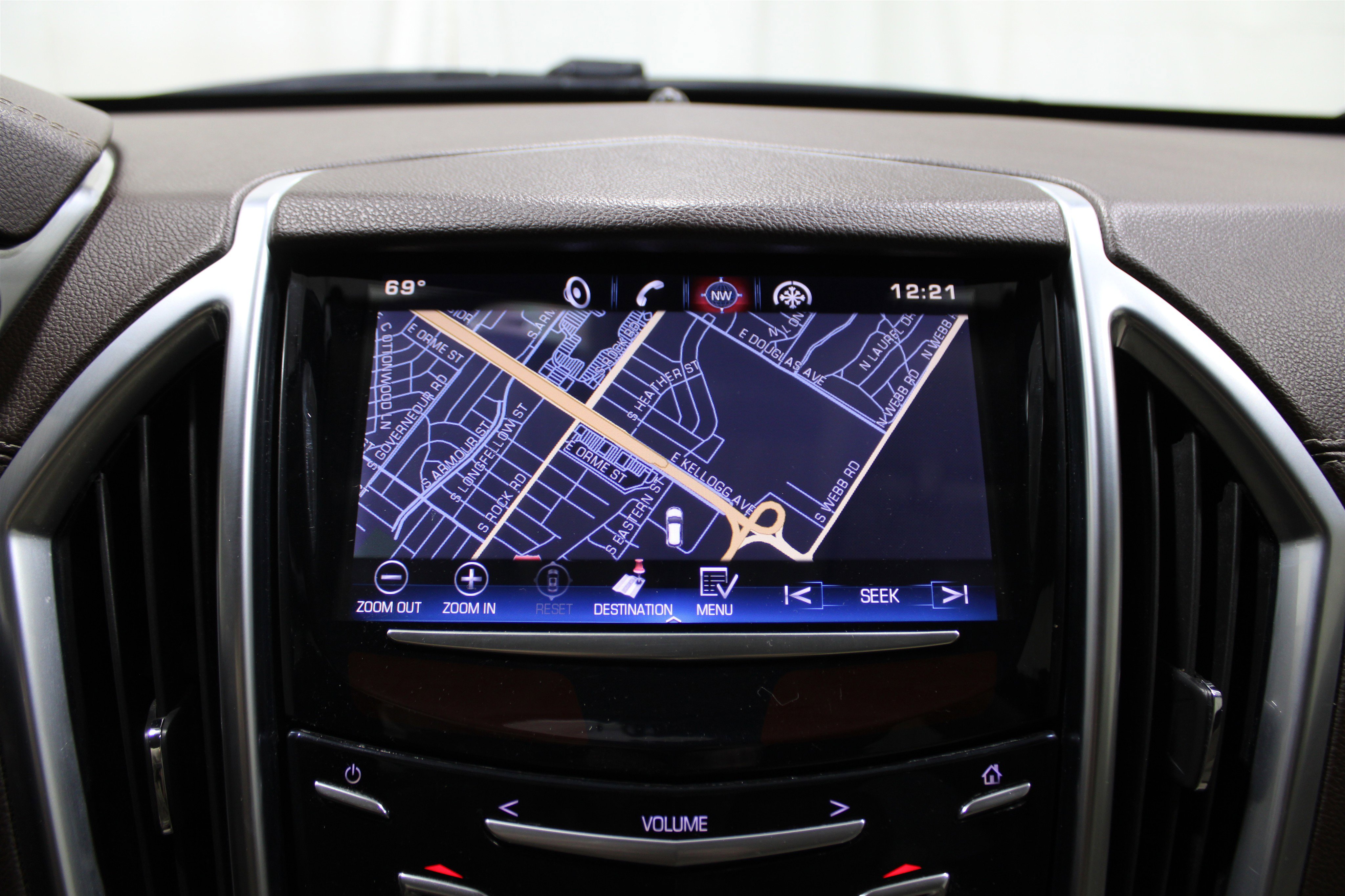 Used 2015 Cadillac SRX Performance w/ Driver Awareness Package image 17