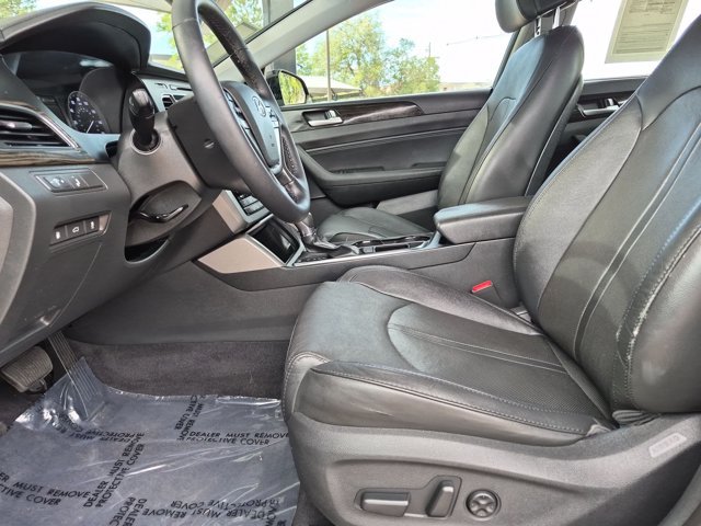 Used 2016 Hyundai Sonata Limited w/ Option Group 04 FWD image 21
