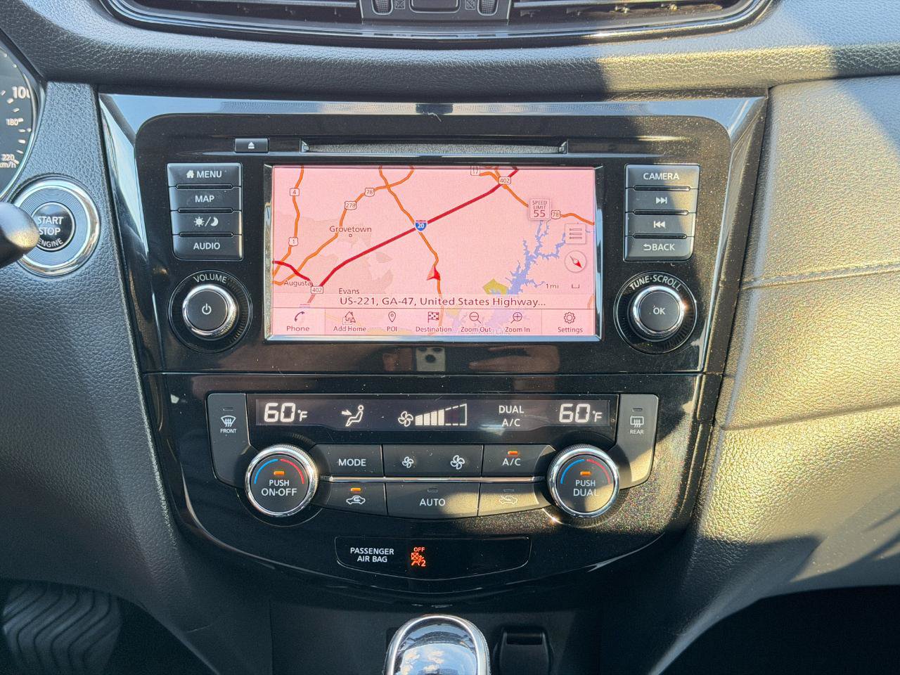 Used 2018 Nissan Rogue SV AWD/4WD image 56