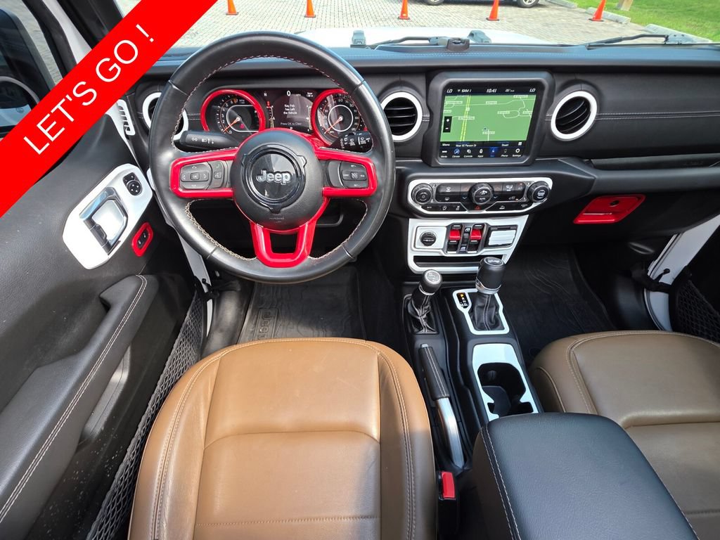 Used 2022 Jeep Wrangler Unlimited Sahara AWD/4WD image 6