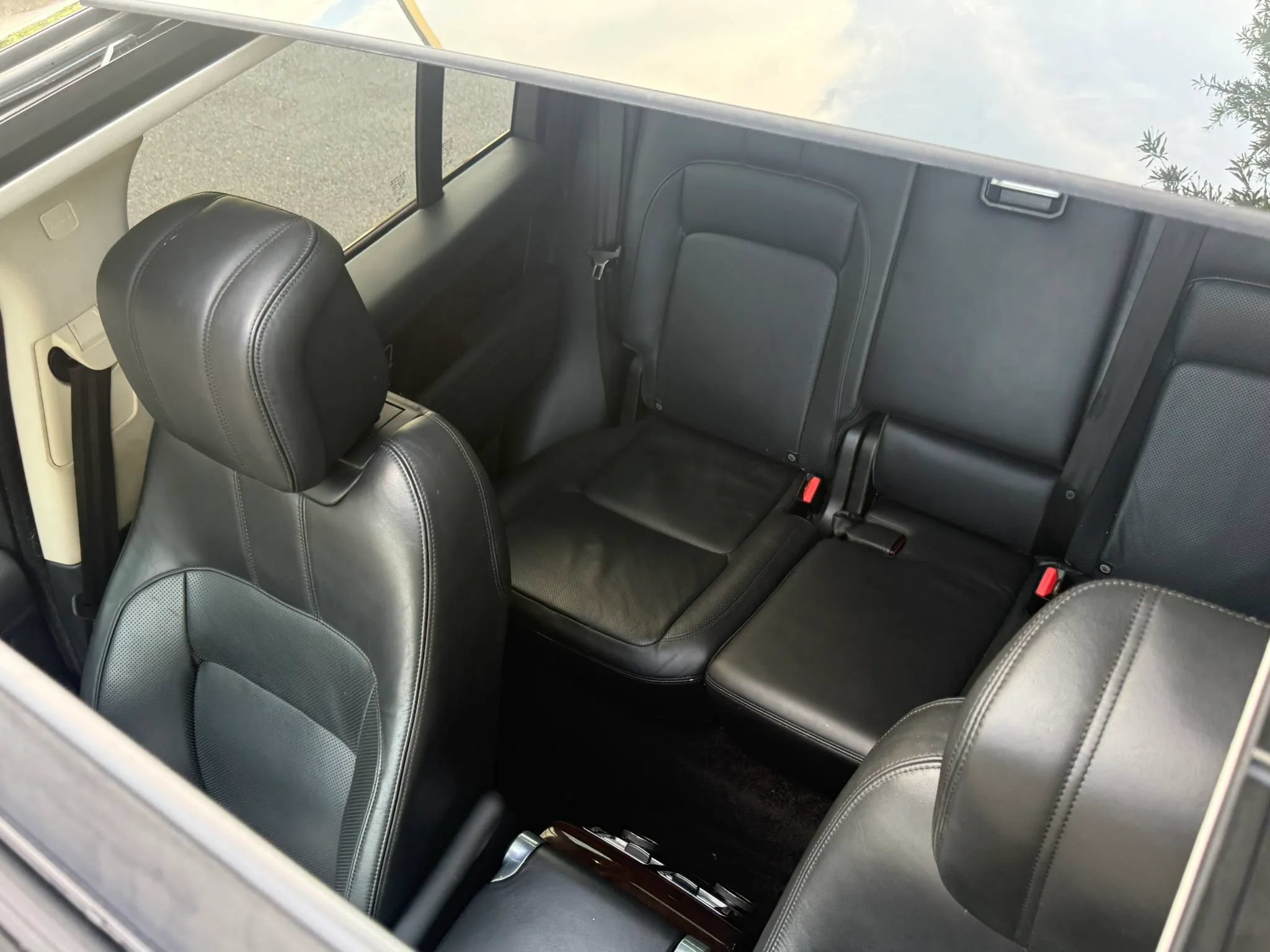 Used 2020 Land Rover Range Rover HSE AWD/4WD image 24