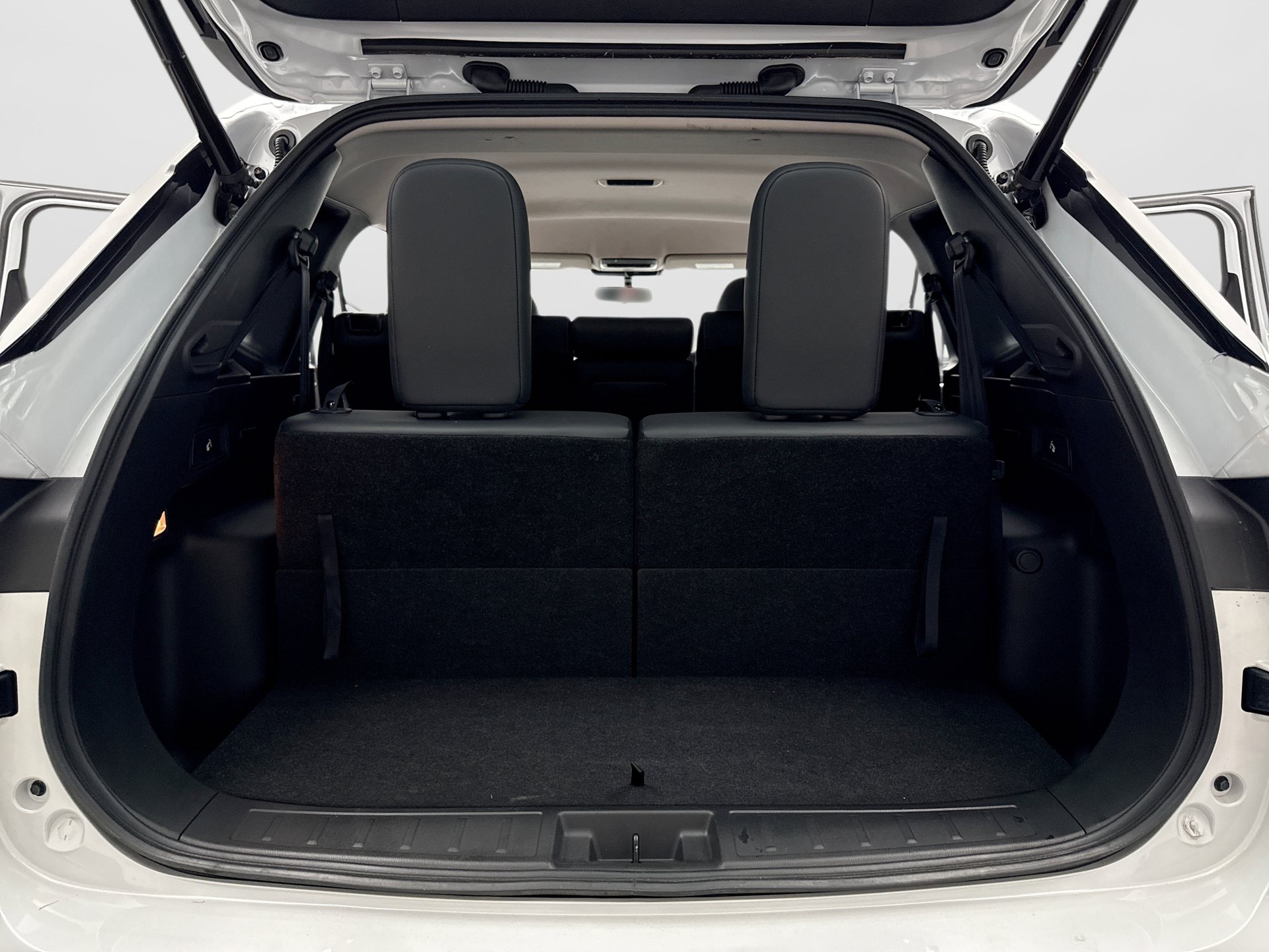 Used 2024 Mitsubishi Outlander SE AWD/4WD image 17