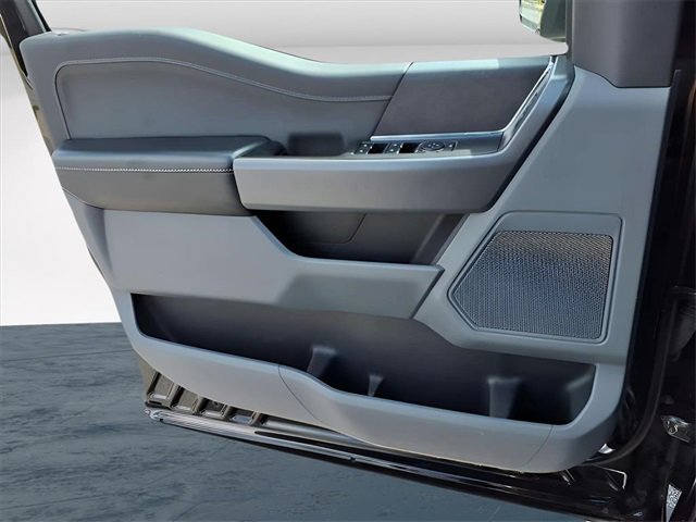 Used 2024 Ford F150 XLT w/ Mobile Office Package image 24