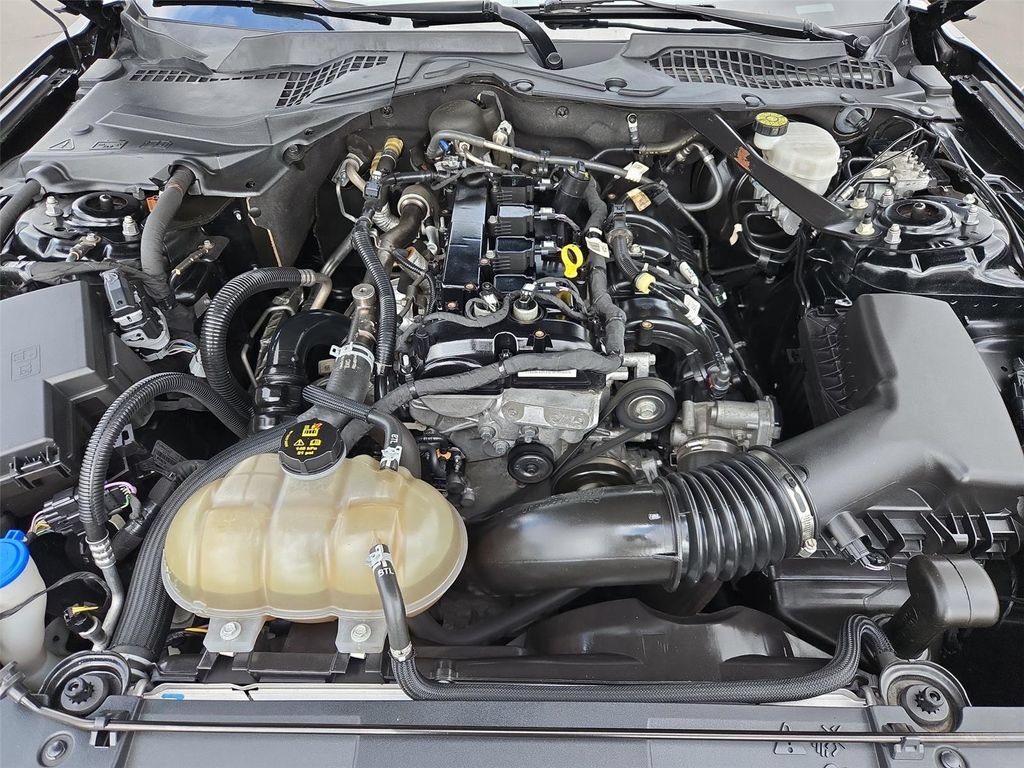 Used 2022 Ford Mustang Premium RWD image 20