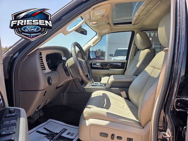 Used 2017 Lincoln Navigator L Select AWD/4WD image 12