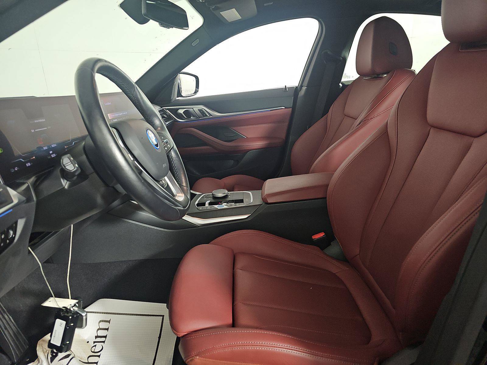 Used 2023 BMW i4 eDrive35 w/ Premium Package RWD image 6