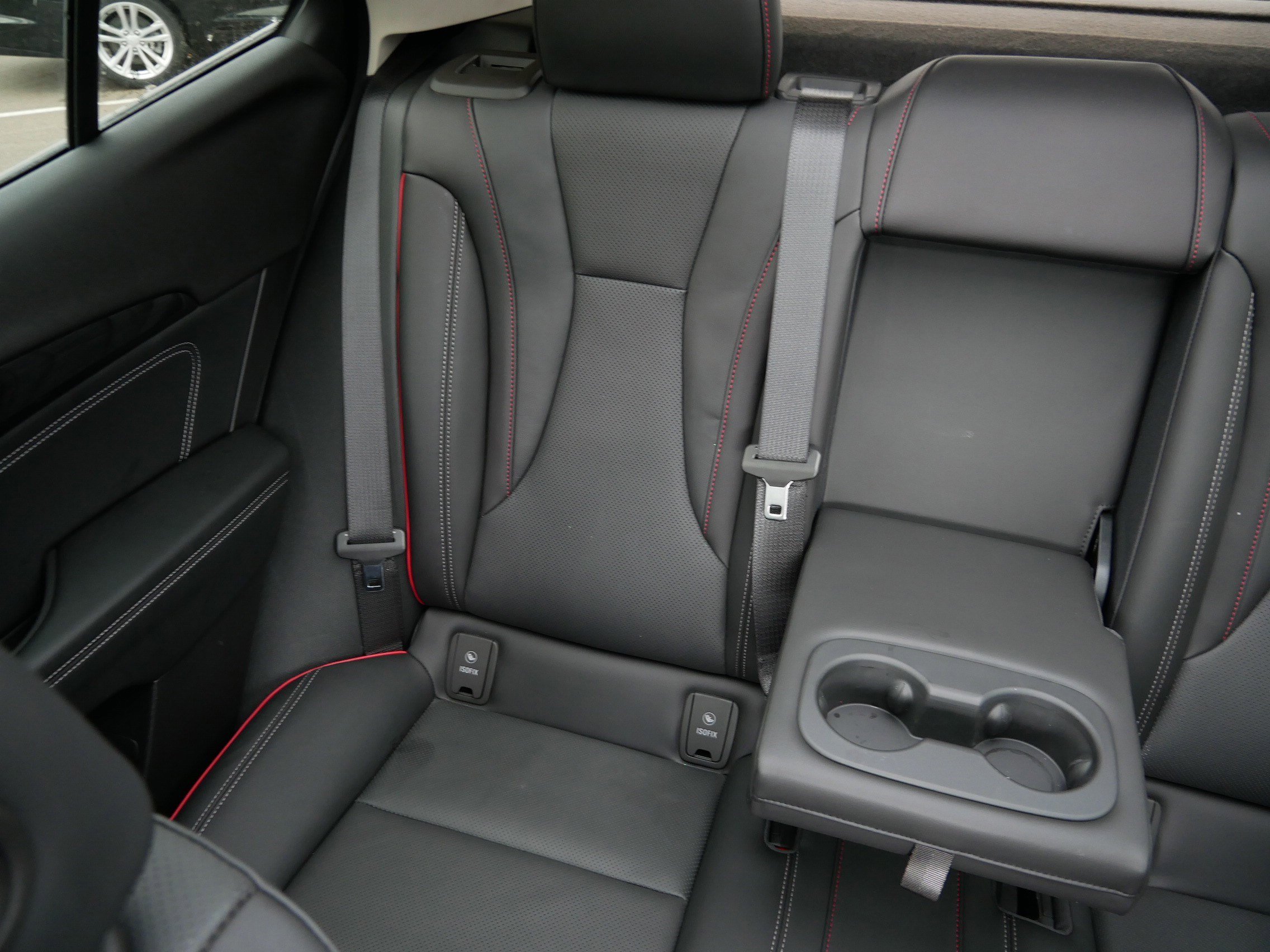 Used 2023 Buick Envision Essence w/ Sport Touring Package image 12