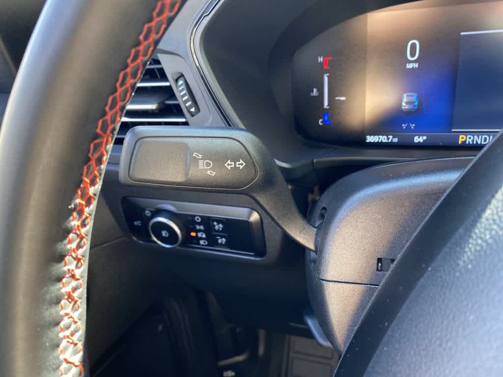 Used 2025 Ford Escape ST-Line Select AWD/4WD image 22