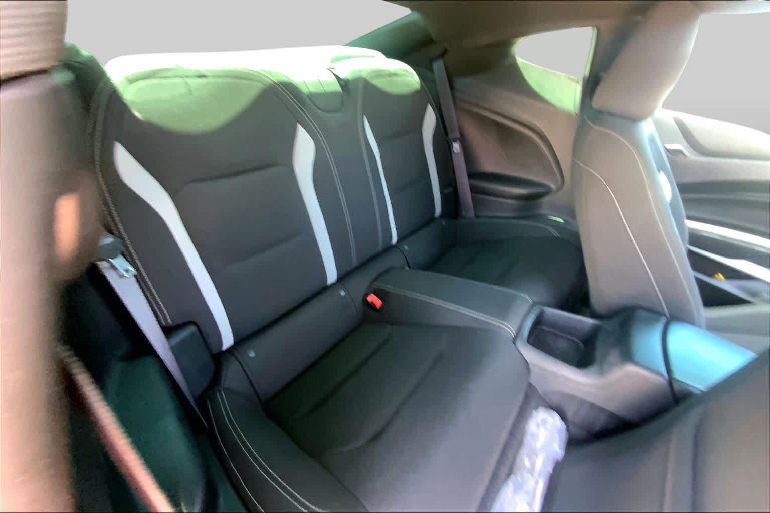 Used 2020 Chevrolet Camaro LT RWD image 16