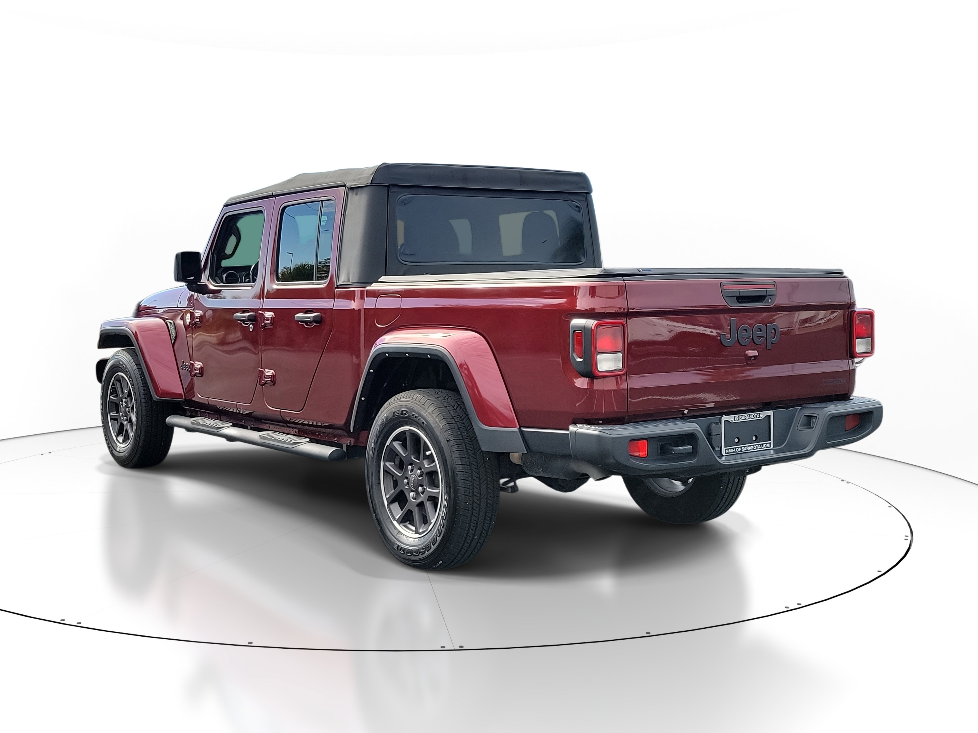 Used 2021 Jeep Gladiator Sport image 4
