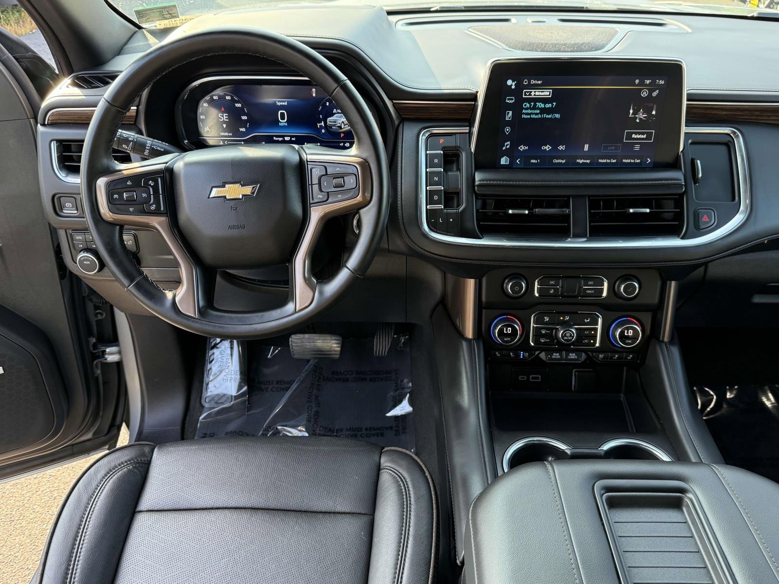 Used 2023 Chevrolet Suburban High Country image 8