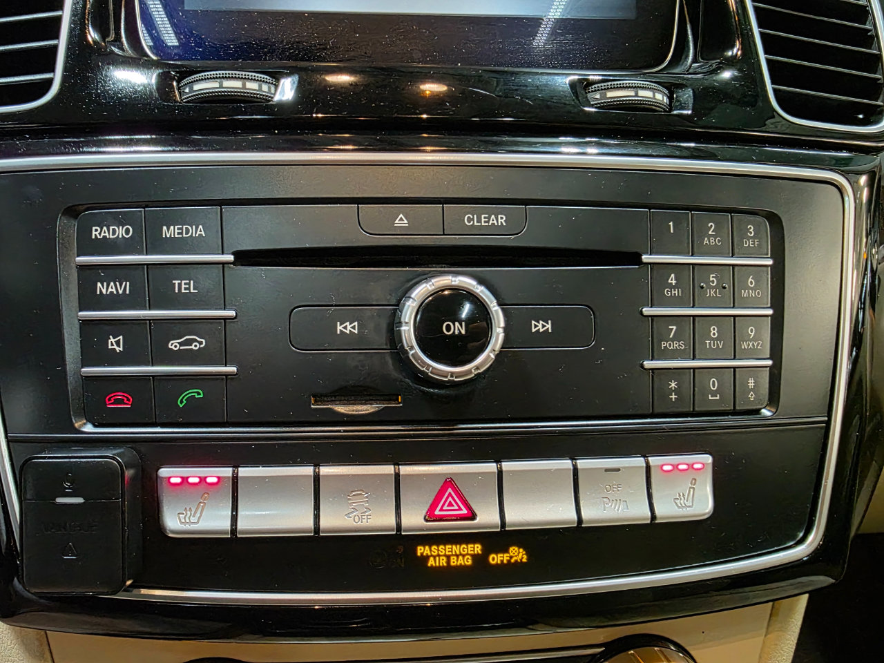 Used 2017 Mercedes-Benz GLE 350 GLE 350 4MATIC SUV image 32