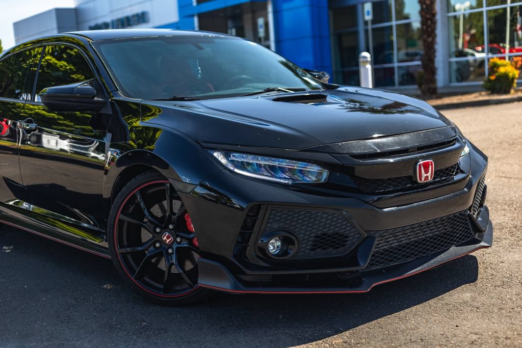 Used 2019 Honda Civic Type R image 3