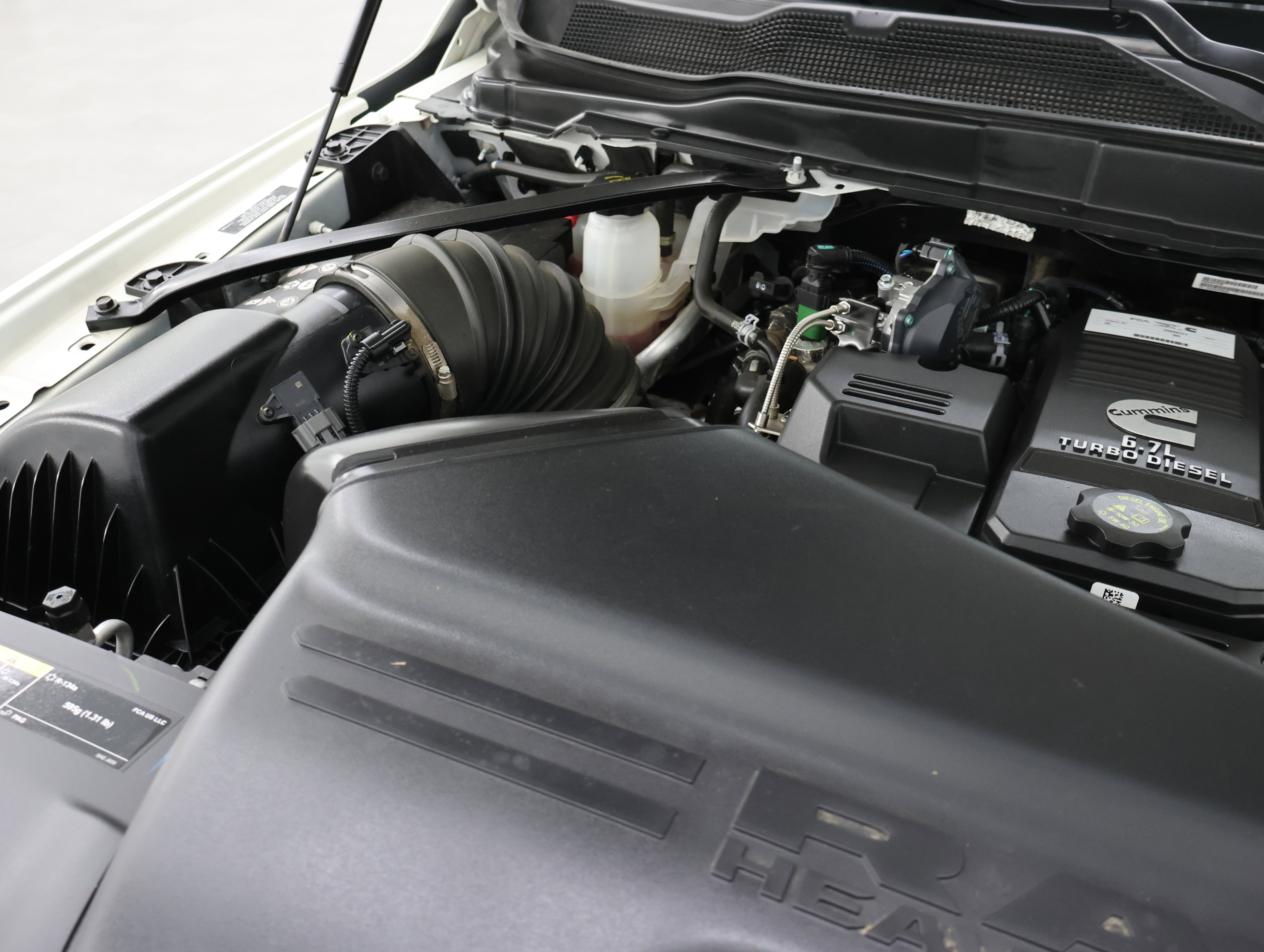 Used 2024 RAM 2500 Laramie w/ Night Edition image 24