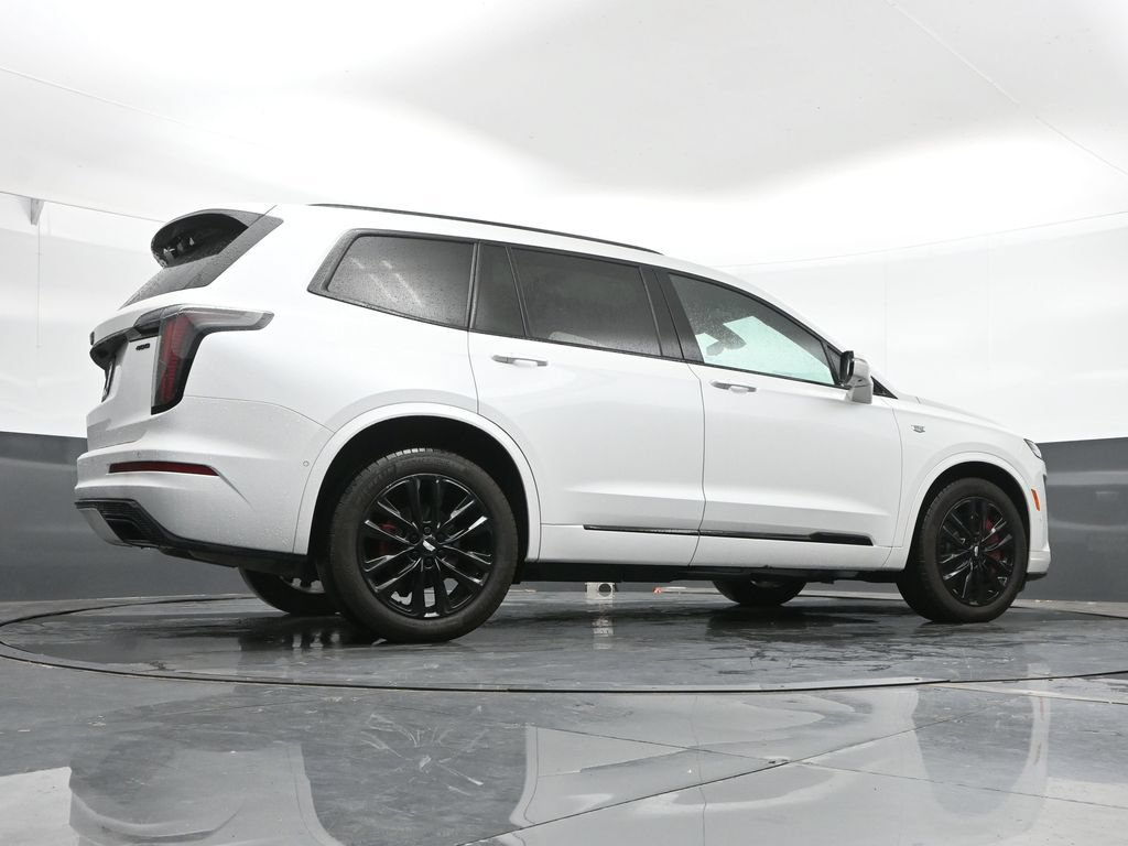 Used 2024 Cadillac XT6 Sport w/ LPO, ONYX Package AWD/4WD image 42