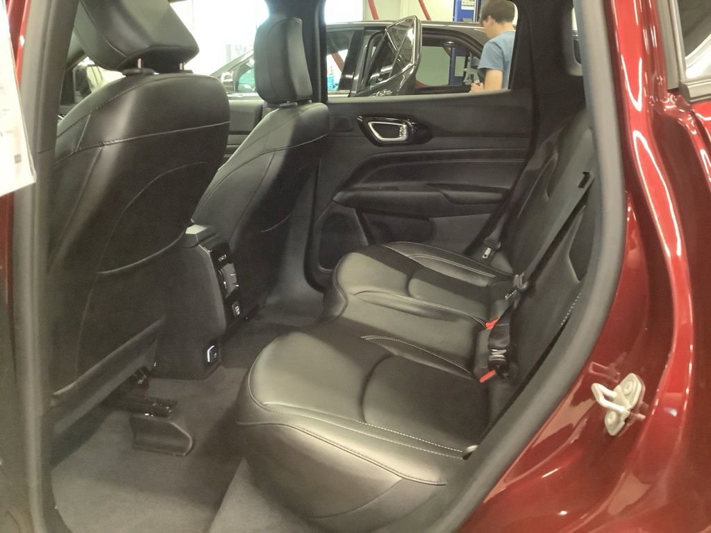 Used 2022 Jeep Compass High Altitude AWD/4WD image 12
