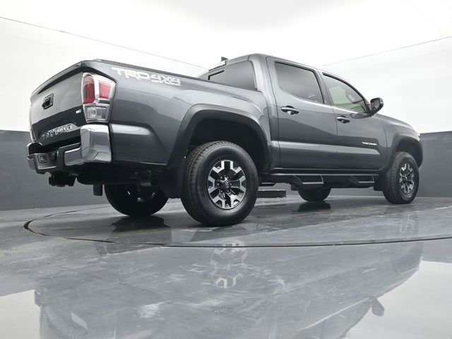 Used 2021 Toyota Tacoma TRD Off-Road image 11