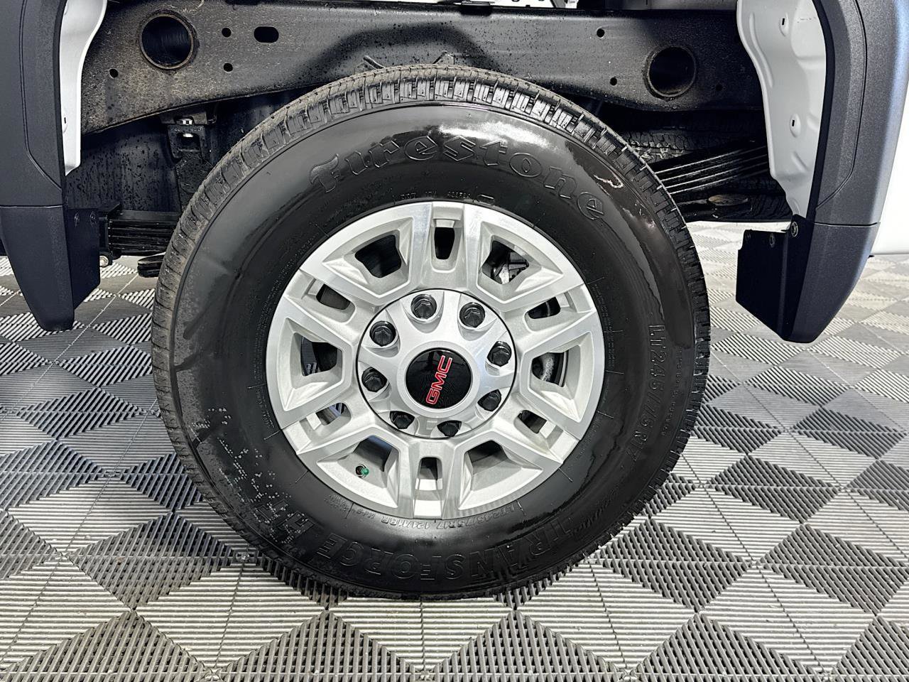 Certified 2025 GMC Sierra 2500 Pro image 23