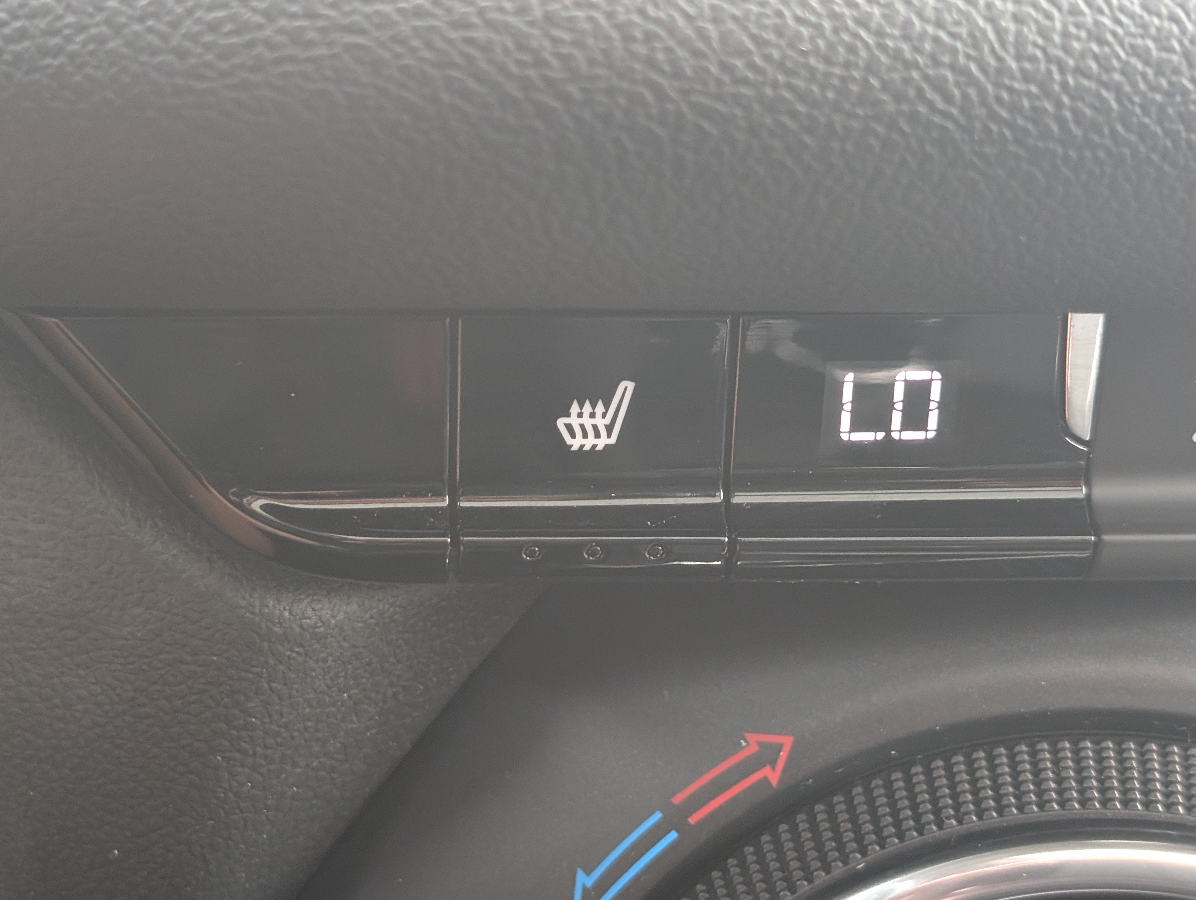 Used 2019 Chevrolet Blazer LT w/ Sun and Wheels Package FWD image 33