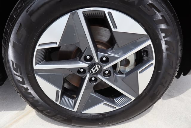 Used 2025 Hyundai Tucson SEL FWD image 47