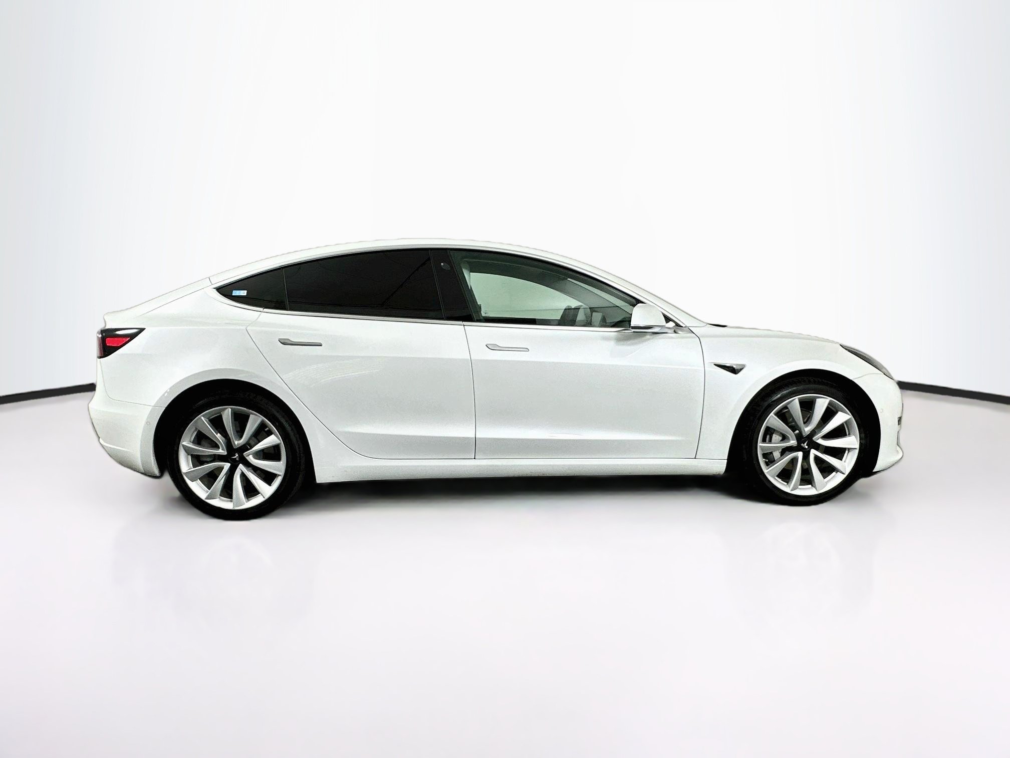 Used 2019 Tesla Model 3 Long Range AWD/4WD image 10