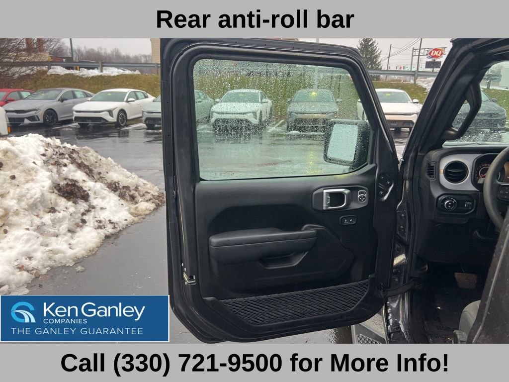 Used 2025 Jeep Gladiator Sport image 25