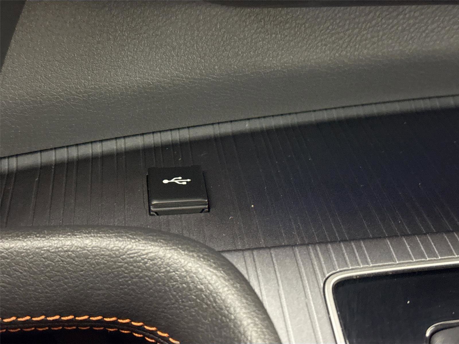 Certified 2022 Toyota Sienna XSE image 28