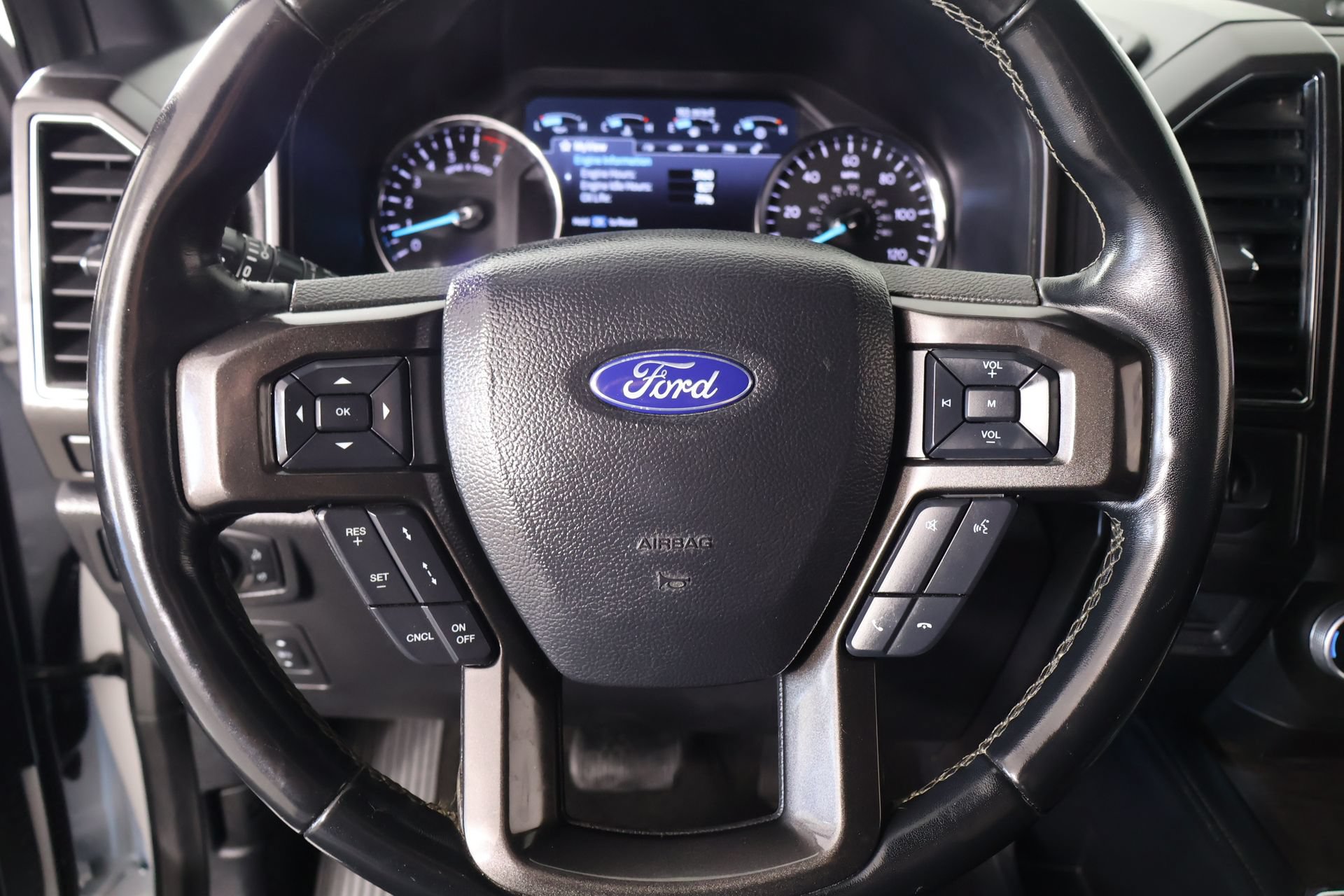 Used 2021 Ford Expedition Max Limited AWD/4WD image 3