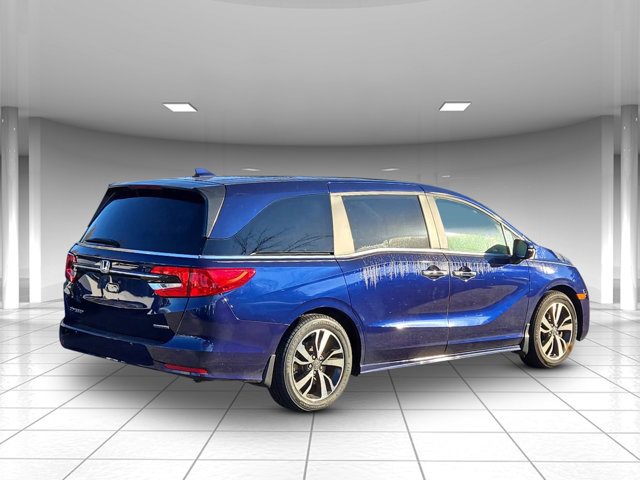 Used 2022 Honda Odyssey Touring image 3