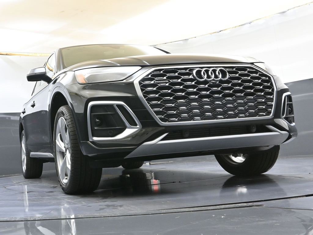 Certified 2025 Audi Q5 2.0T Premium Plus w/ Premium Plus Package image 42