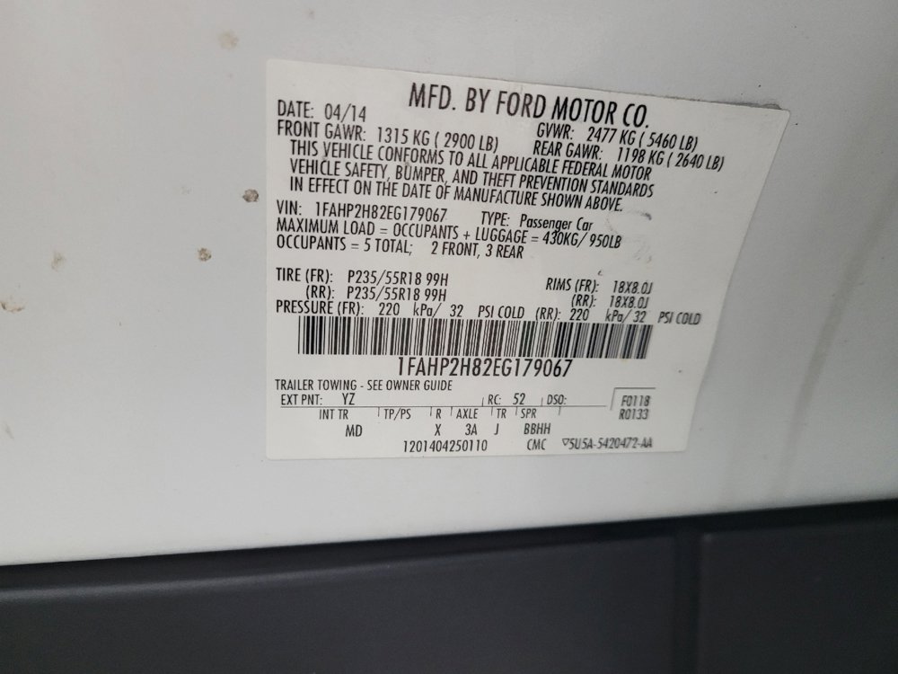 Used 2014 Ford Taurus SEL image 33