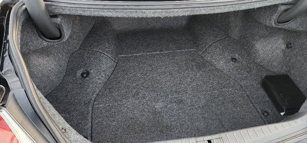 Used 2009 Acura TL w/ Technology Package FWD image 17