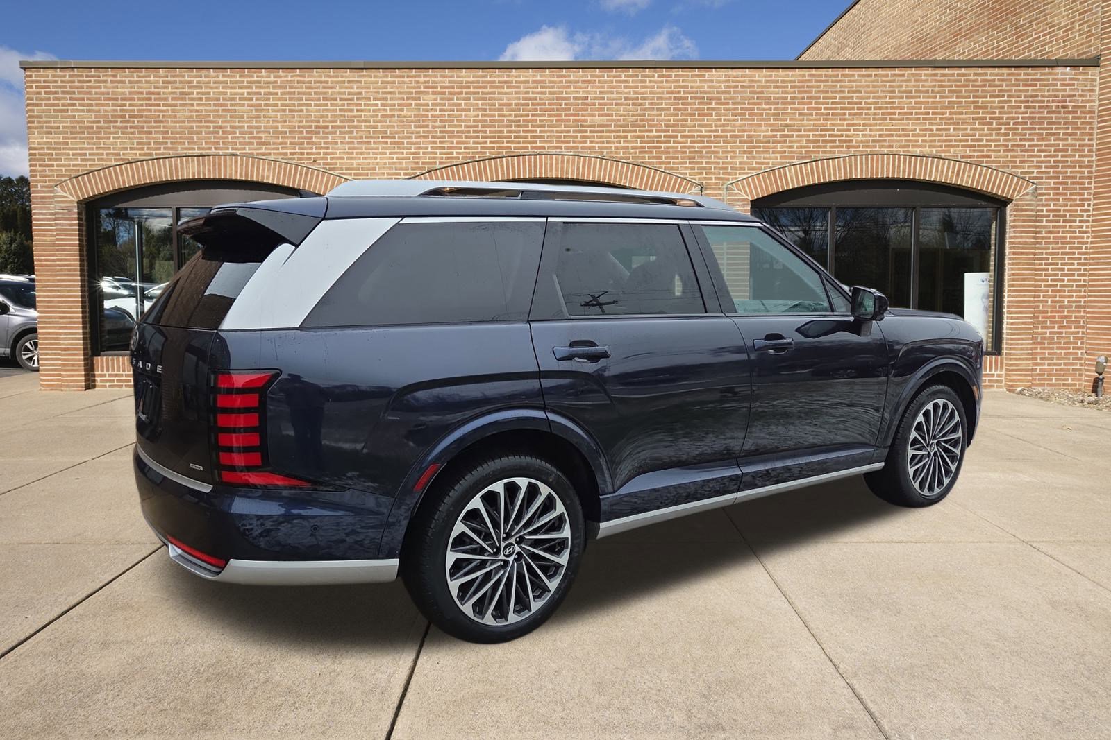 New 2026 Hyundai Palisade Calligraphy image 3