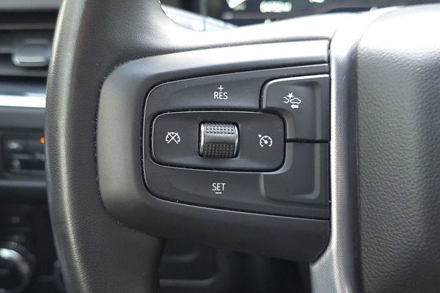 Used 2024 GMC Yukon SLT image 36