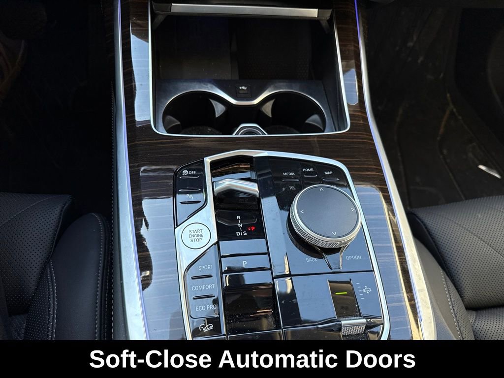 Used 2025 BMW X7 xDrive40i image 23