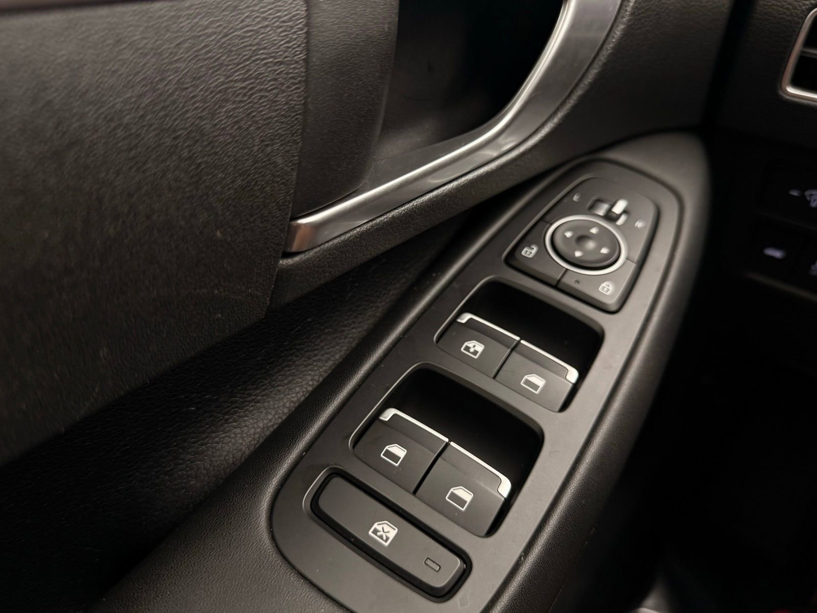 Used 2021 Hyundai Sonata SE image 26