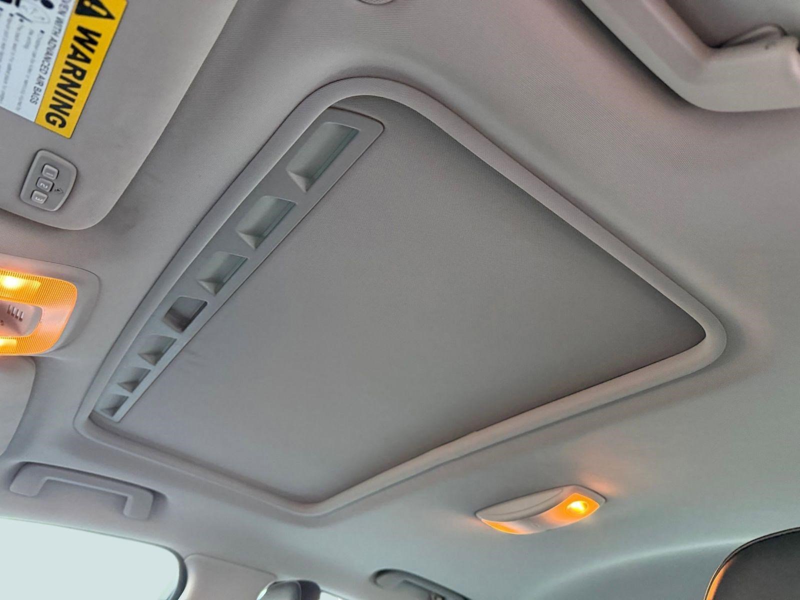 Used 2012 Volvo S80 3.2 image 17