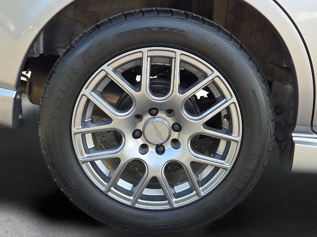 Used 2007 Honda Fit Sport image 10