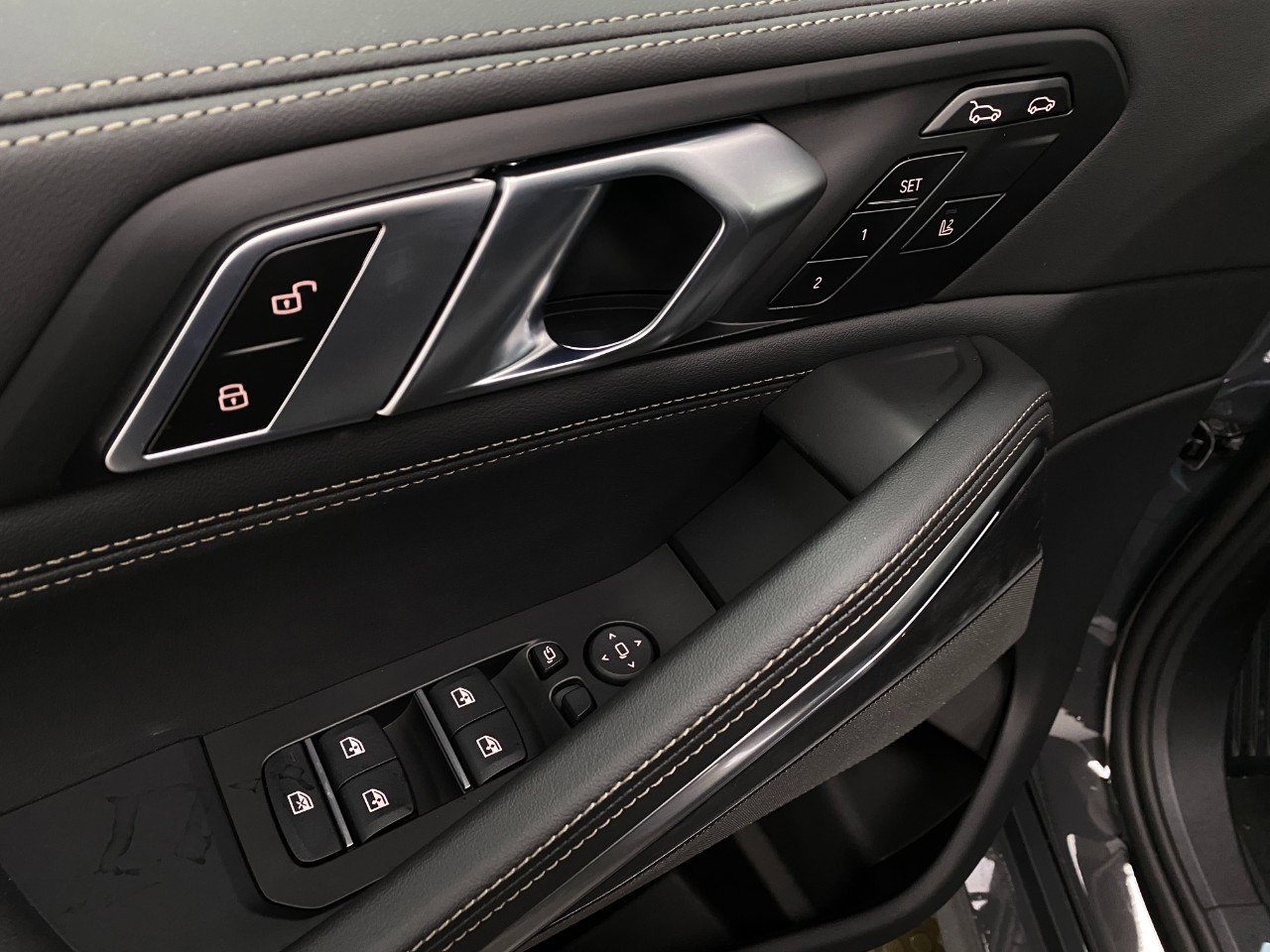 New 2026 BMW X6 xDrive40i AWD/4WD image 33