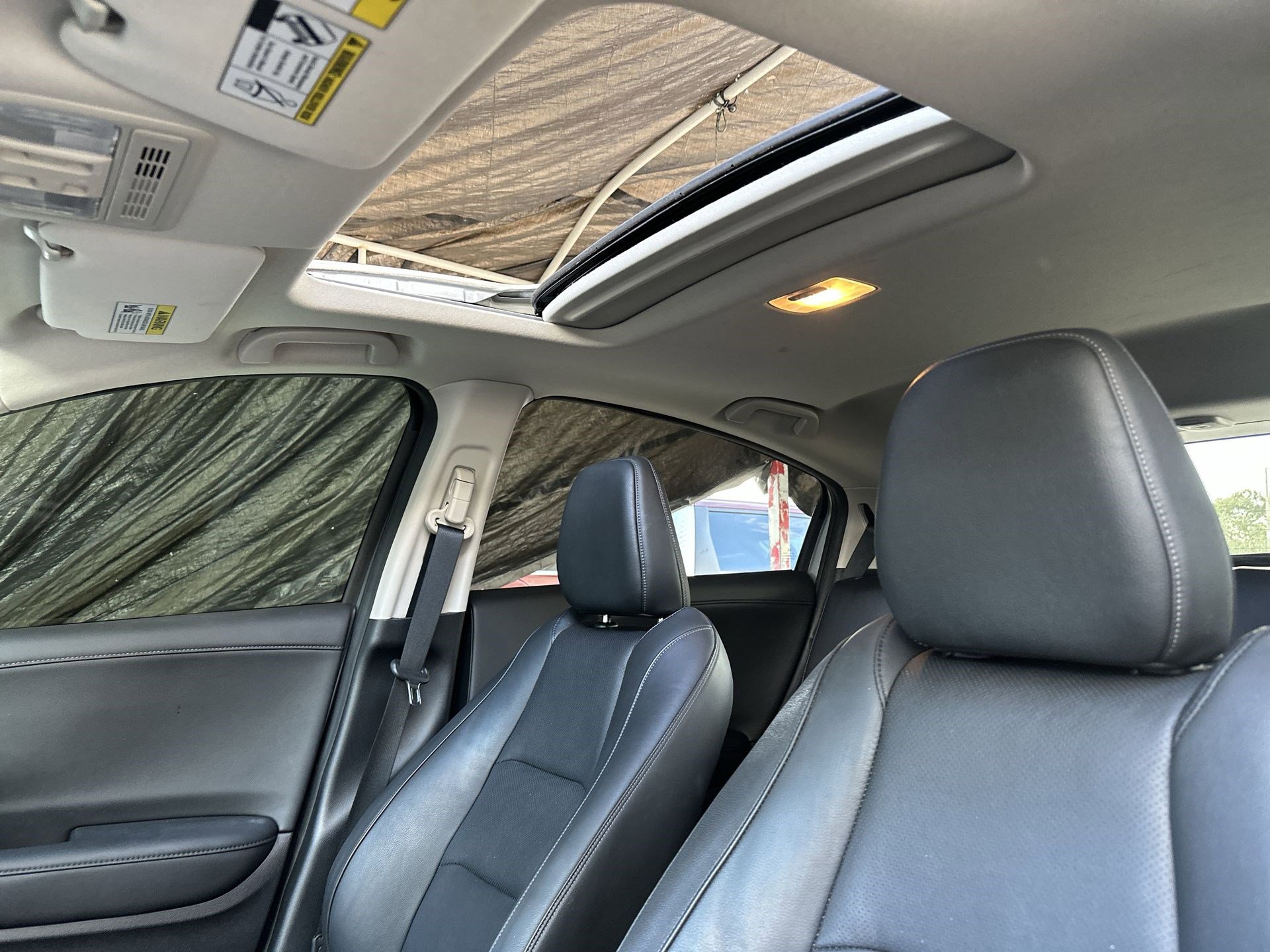 Used 2020 Honda HR-V Touring image 16