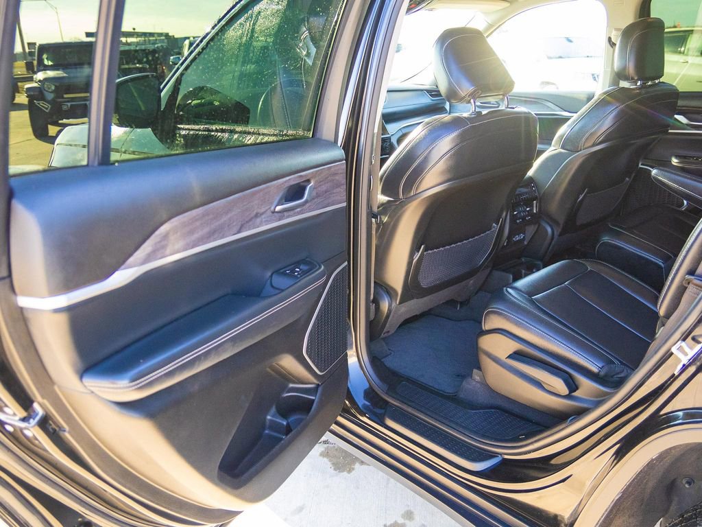 Used 2021 Jeep Grand Cherokee L Limited image 28