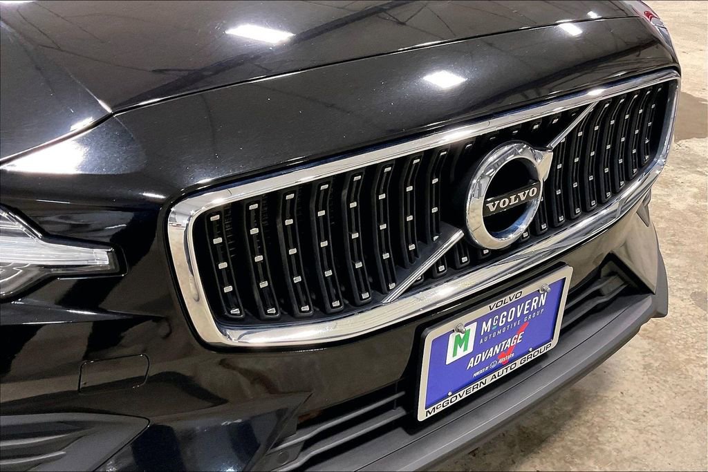 Used 2020 Volvo V60 T5 Cross Country w/ Protection Package Premier AWD/4WD image 33