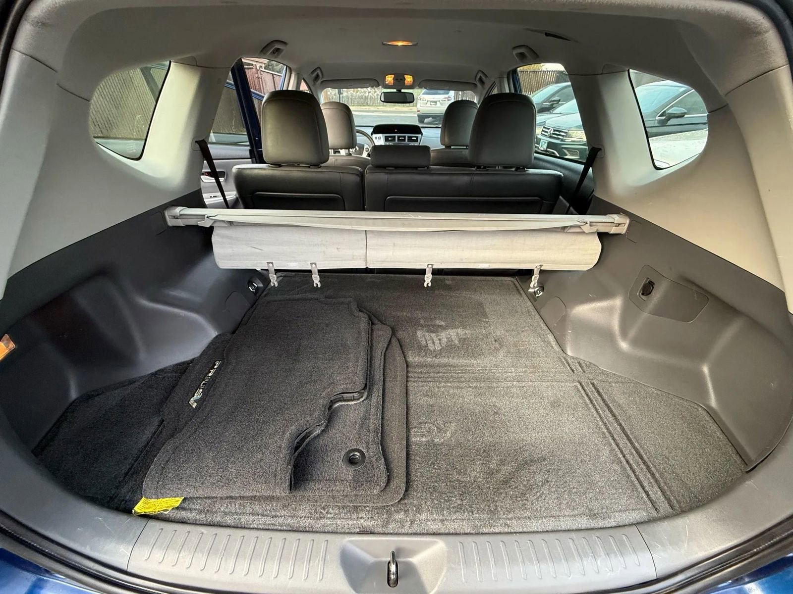 Used 2012 Toyota Prius V Five FWD image 12