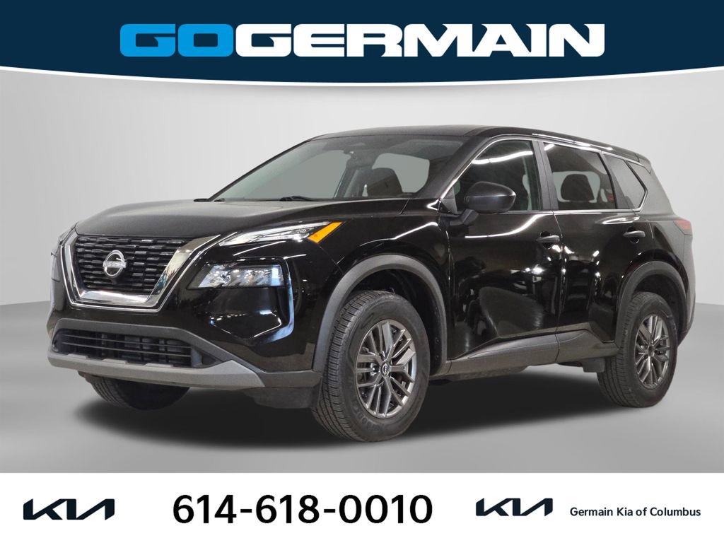 Used 2023 Nissan Rogue S AWD/4WD image 1