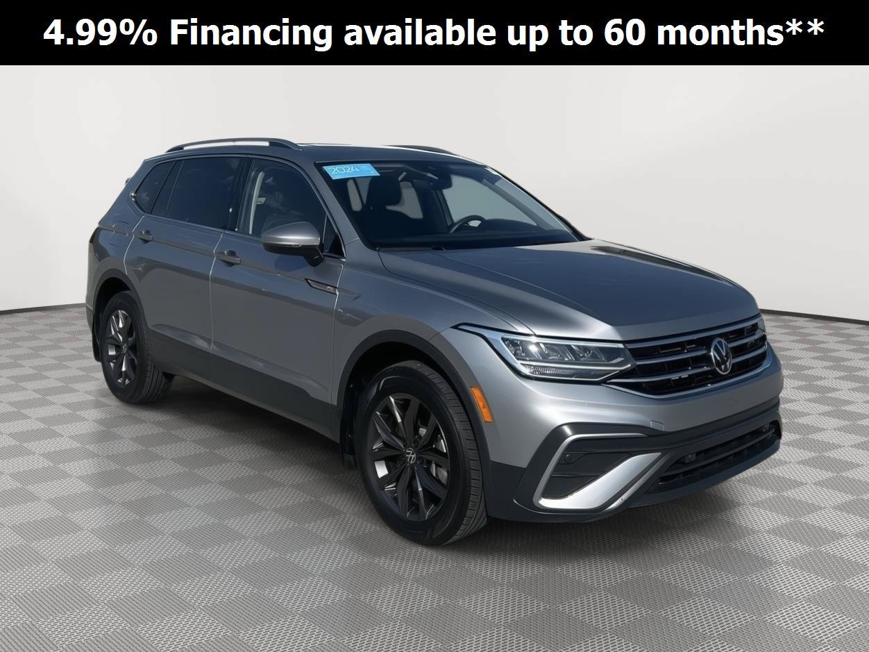 Certified 2024 Volkswagen Tiguan SE