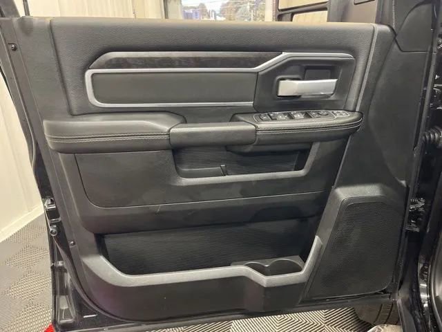 Used 2024 RAM 2500 Big Horn w/ Bed Utility Group image 8