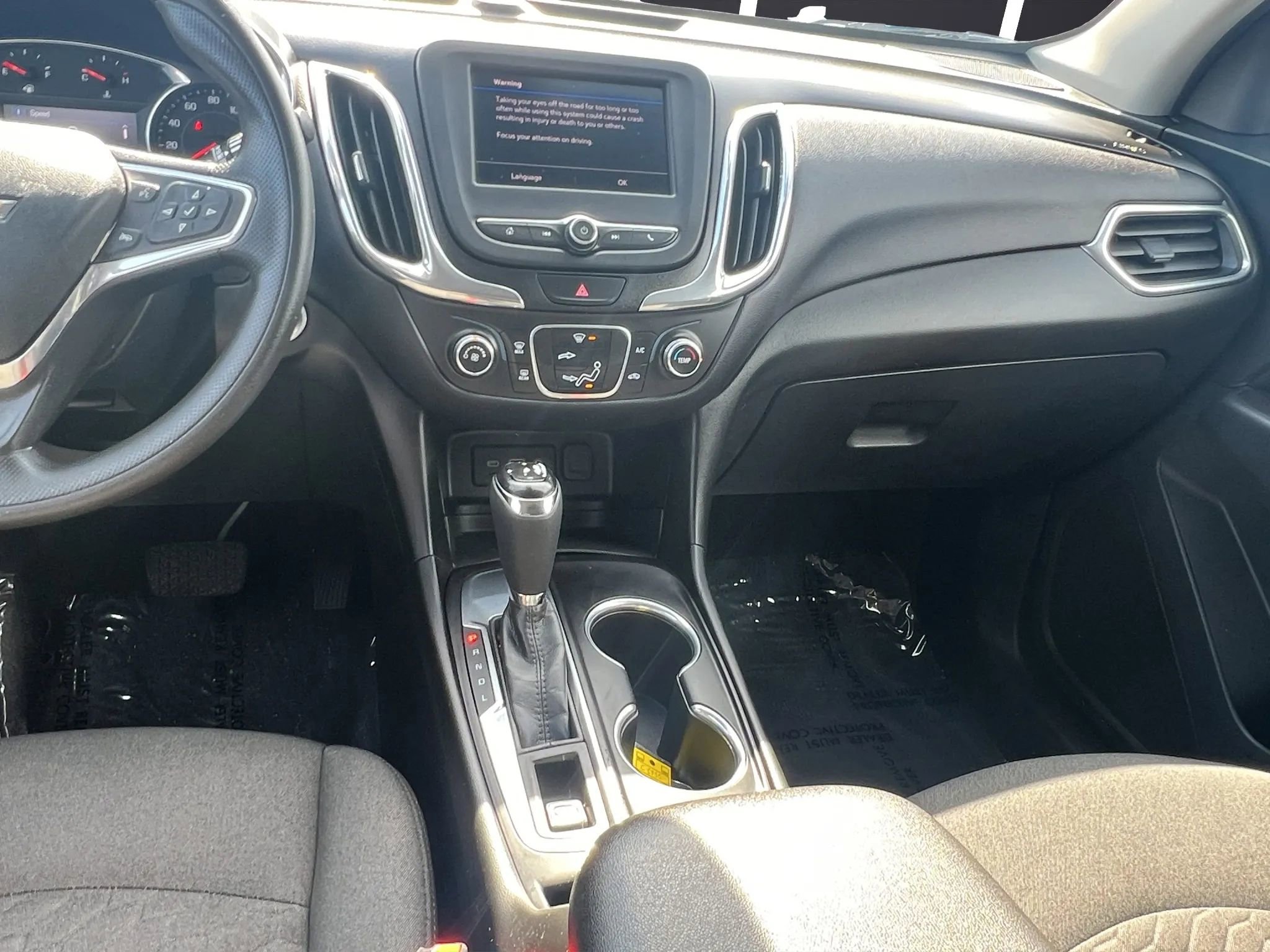 Used 2020 Chevrolet Equinox LT image 16