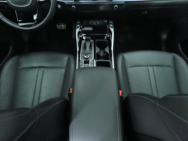 Used 2024 Kia Sorento SX image 17